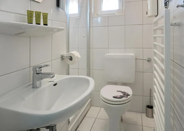 Henning Διαμέρισμα *